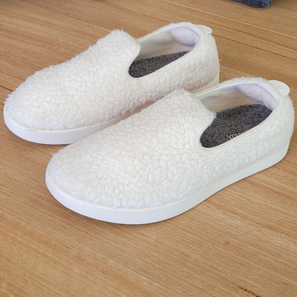 Allbirds Wool Lounger Fuzzy Sneaker Slip On Womens 7 Fluff Off White NEW